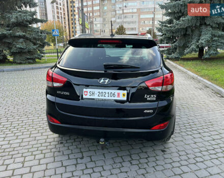 Черный Хендай их35, объемом двигателя 2 л и пробегом 175 тыс. км за 13900 $, фото 10 на Automoto.ua