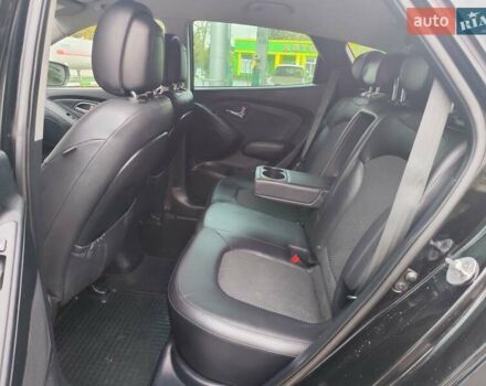 Хендай их35 2013 в Житомире на Automoto.ua Черный Хендай их35, объемом двигателя 1.7 л и пробегом 158 тыс. км за 11900 $, фото 30 на Automoto.ua