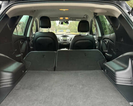 Чорний Хендай іх35, об'ємом двигуна 2 л та пробігом 177 тис. км за 14650 $, фото 61 на Automoto.ua