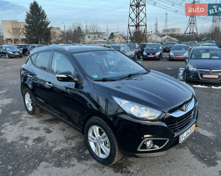 Черный Хендай их35, объемом двигателя 2 л и пробегом 213 тыс. км за 16500 $, фото 1 на Automoto.ua