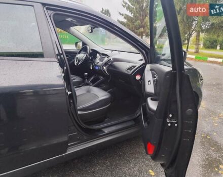 Хендай их35 2013 в Житомире на Automoto.ua Черный Хендай их35, объемом двигателя 1.7 л и пробегом 158 тыс. км за 11900 $, фото 52 на Automoto.ua