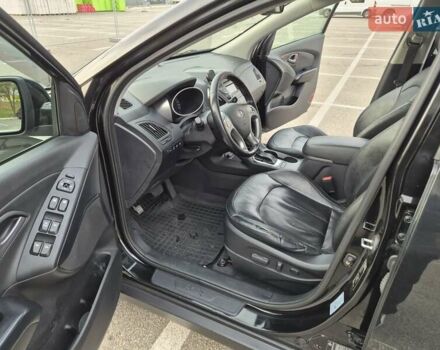 Хендай их35 2013 в Киеве на Automoto.ua Черный Хендай их35, объемом двигателя 2 л и пробегом 153 тыс. км за 13500 $, фото 18 на Automoto.ua