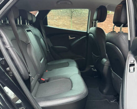 Чорний Хендай іх35, об'ємом двигуна 2 л та пробігом 177 тис. км за 14650 $, фото 54 на Automoto.ua