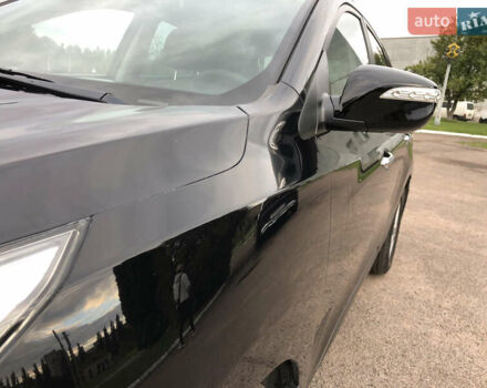 Черный Хендай их35, объемом двигателя 2 л и пробегом 178 тыс. км за 13999 $, фото 17 на Automoto.ua