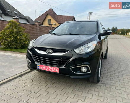 Черный Хендай их35, объемом двигателя 2 л и пробегом 202 тыс. км за 15700 $, фото 14 на Automoto.ua