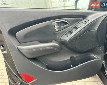 Чорний Хендай іх35, об'ємом двигуна 2 л та пробігом 148 тис. км за 14599 $, фото 22 на Automoto.ua