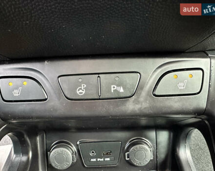 Чорний Хендай іх35, об'ємом двигуна 2 л та пробігом 148 тис. км за 14599 $, фото 29 на Automoto.ua