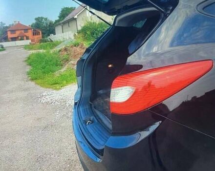 Черный Хендай их35, объемом двигателя 2 л и пробегом 185 тыс. км за 14399 $, фото 8 на Automoto.ua