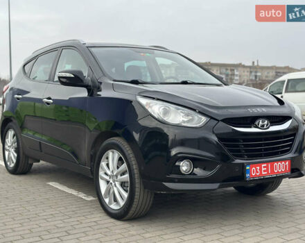 Чорний Хендай іх35, об'ємом двигуна 2 л та пробігом 148 тис. км за 14599 $, фото 2 на Automoto.ua