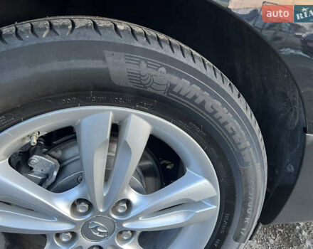 Черный Хендай их35, объемом двигателя 2 л и пробегом 213 тыс. км за 16500 $, фото 21 на Automoto.ua