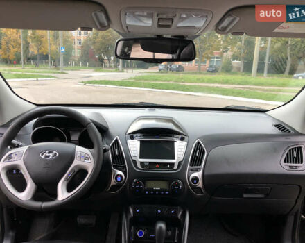 Черный Хендай их35, объемом двигателя 2 л и пробегом 178 тыс. км за 13999 $, фото 34 на Automoto.ua