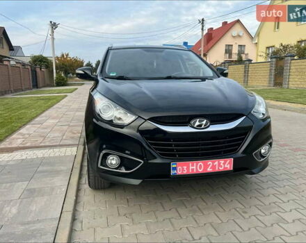 Черный Хендай их35, объемом двигателя 2 л и пробегом 202 тыс. км за 15700 $, фото 9 на Automoto.ua