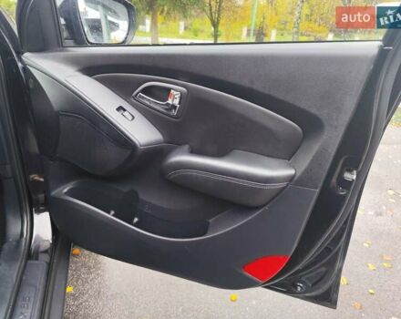 Хендай их35 2013 в Житомире на Automoto.ua Черный Хендай их35, объемом двигателя 1.7 л и пробегом 158 тыс. км за 11900 $, фото 49 на Automoto.ua