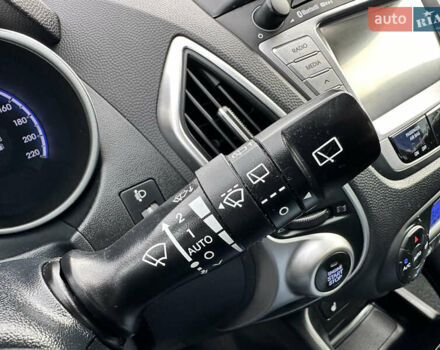 Чорний Хендай іх35, об'ємом двигуна 2 л та пробігом 148 тис. км за 14599 $, фото 35 на Automoto.ua