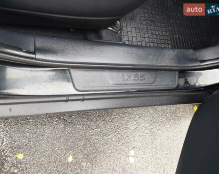 Хендай их35 2013 в Житомире на Automoto.ua Черный Хендай их35, объемом двигателя 1.7 л и пробегом 158 тыс. км за 11900 $, фото 53 на Automoto.ua