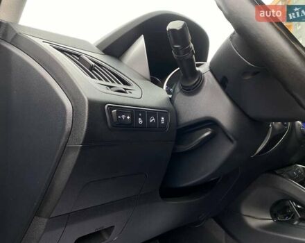 Черный Хендай их35, объемом двигателя 1.69 л и пробегом 194 тыс. км за 12500 $, фото 9 на Automoto.ua