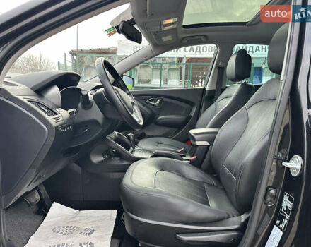 Чорний Хендай іх35, об'ємом двигуна 2 л та пробігом 148 тис. км за 14599 $, фото 21 на Automoto.ua