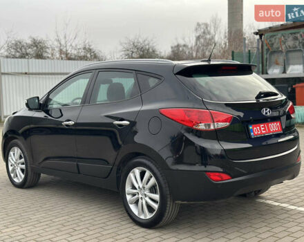 Чорний Хендай іх35, об'ємом двигуна 2 л та пробігом 148 тис. км за 14599 $, фото 6 на Automoto.ua