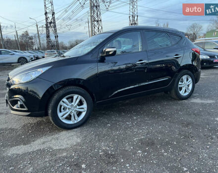 Черный Хендай их35, объемом двигателя 2 л и пробегом 213 тыс. км за 16500 $, фото 9 на Automoto.ua