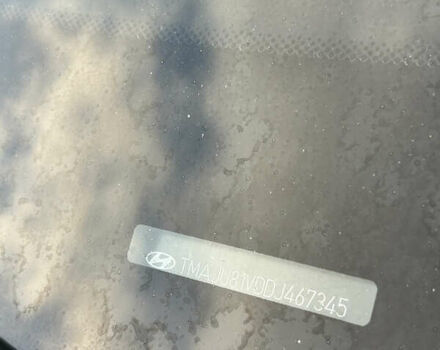 Чорний Хендай іх35, об'ємом двигуна 2 л та пробігом 241 тис. км за 14400 $, фото 4 на Automoto.ua