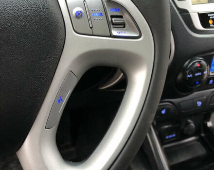 Черный Хендай их35, объемом двигателя 2 л и пробегом 178 тыс. км за 13999 $, фото 40 на Automoto.ua