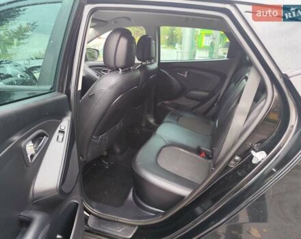 Хендай их35 2013 в Житомире на Automoto.ua Черный Хендай их35, объемом двигателя 1.7 л и пробегом 158 тыс. км за 11900 $, фото 32 на Automoto.ua