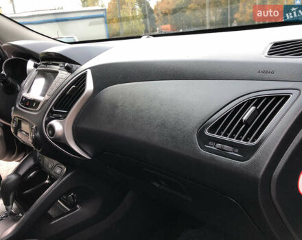 Черный Хендай их35, объемом двигателя 2 л и пробегом 178 тыс. км за 13999 $, фото 33 на Automoto.ua