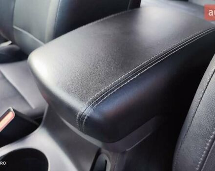 Чорний Хендай іх35, об'ємом двигуна 2 л та пробігом 203 тис. км за 13750 $, фото 1 на Automoto.ua