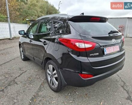 Хендай их35 2014 в Киеве на Automoto.ua Черный Хендай их35, объемом двигателя 1.7 л и пробегом 210 тыс. км за 13300 $, фото 12 на Automoto.ua