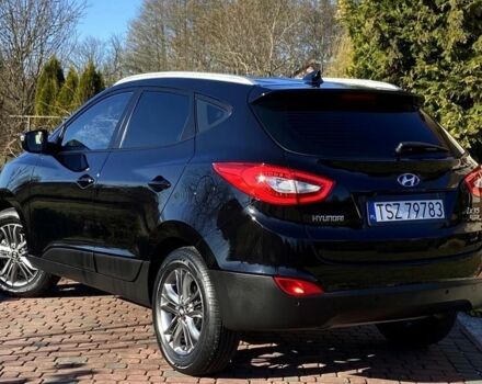 Черный Хендай их35, объемом двигателя 1.7 л и пробегом 189 тыс. км за 8900 $, фото 2 на Automoto.ua