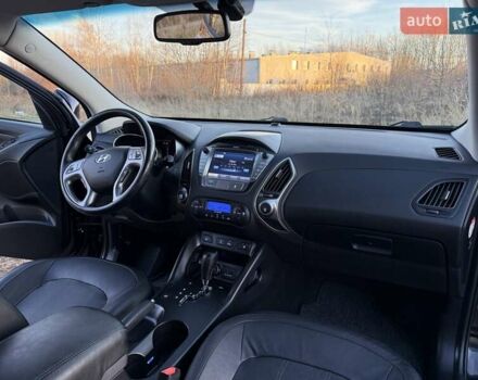 Черный Хендай их35, объемом двигателя 2 л и пробегом 182 тыс. км за 14650 $, фото 45 на Automoto.ua