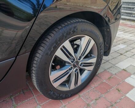 Черный Хендай их35, объемом двигателя 2 л и пробегом 203 тыс. км за 13900 $, фото 7 на Automoto.ua