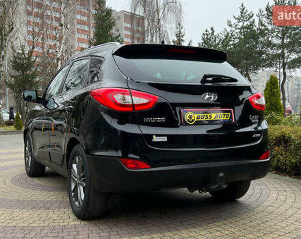 Чорний Хендай іх35, об'ємом двигуна 2 л та пробігом 238 тис. км за 15650 $, фото 4 на Automoto.ua