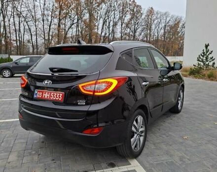 Черный Хендай их35, объемом двигателя 2 л и пробегом 237 тыс. км за 15600 $, фото 9 на Automoto.ua