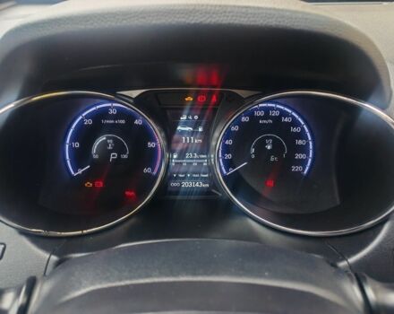 Черный Хендай их35, объемом двигателя 2 л и пробегом 203 тыс. км за 13900 $, фото 1 на Automoto.ua