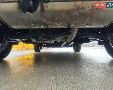 Чорний Хендай іх35, об'ємом двигуна 2 л та пробігом 203 тис. км за 13850 $, фото 4 на Automoto.ua