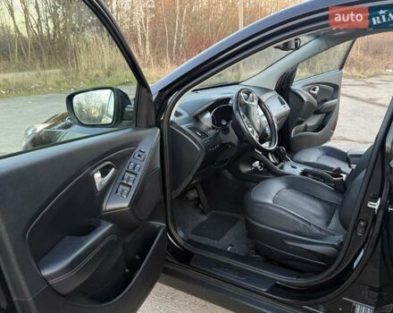 Черный Хендай их35, объемом двигателя 2 л и пробегом 182 тыс. км за 14650 $, фото 63 на Automoto.ua