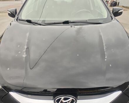 Черный Хендай их35, объемом двигателя 2 л и пробегом 203 тыс. км за 13750 $, фото 13 на Automoto.ua