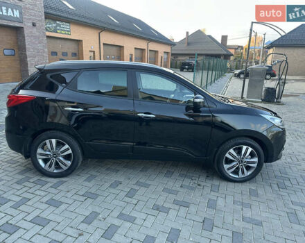 Чорний Хендай іх35, об'ємом двигуна 2 л та пробігом 230 тис. км за 13400 $, фото 19 на Automoto.ua