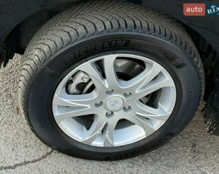 Черный Хендай их35, объемом двигателя 2 л и пробегом 182 тыс. км за 14650 $, фото 8 на Automoto.ua