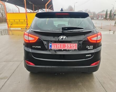 Черный Хендай их35, объемом двигателя 2 л и пробегом 203 тыс. км за 13750 $, фото 14 на Automoto.ua