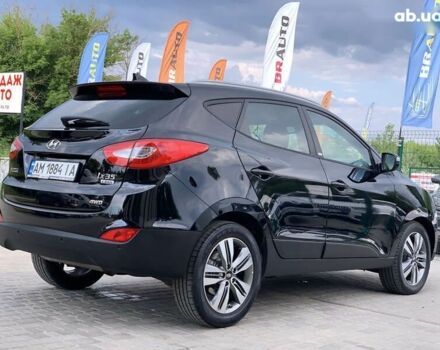 Черный Хендай их35, объемом двигателя 2 л и пробегом 214 тыс. км за 14999 $, фото 14 на Automoto.ua