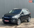 Черный Хендай их35, объемом двигателя 2 л и пробегом 208 тыс. км за 15350 $, фото 3 на Automoto.ua