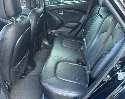 Чорний Хендай іх35, об'ємом двигуна 2 л та пробігом 230 тис. км за 13400 $, фото 40 на Automoto.ua