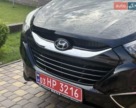 Черный Хендай их35, объемом двигателя 2 л и пробегом 227 тыс. км за 14200 $, фото 54 на Automoto.ua