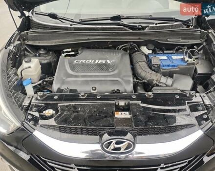 Чорний Хендай іх35, об'ємом двигуна 2 л та пробігом 203 тис. км за 13850 $, фото 23 на Automoto.ua