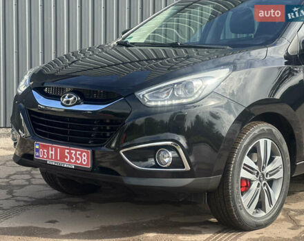 Черный Хендай их35, объемом двигателя 2 л и пробегом 208 тыс. км за 15350 $, фото 9 на Automoto.ua