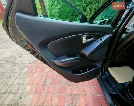 Хендай их35 2014 в Бердичеве на Automoto.ua Черный Хендай их35, объемом двигателя 2 л и пробегом 203 тыс. км за 13850 $, фото 24 на Automoto.ua