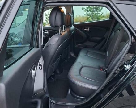 Черный Хендай их35, объемом двигателя 2 л и пробегом 237 тыс. км за 15600 $, фото 20 на Automoto.ua