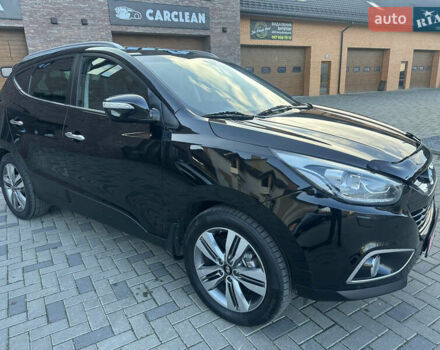 Чорний Хендай іх35, об'ємом двигуна 2 л та пробігом 230 тис. км за 13400 $, фото 6 на Automoto.ua